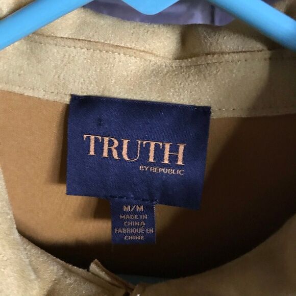 Truth by Republic yellow faux suede snap front jacket shacket size Medium - Picture 3 of 3